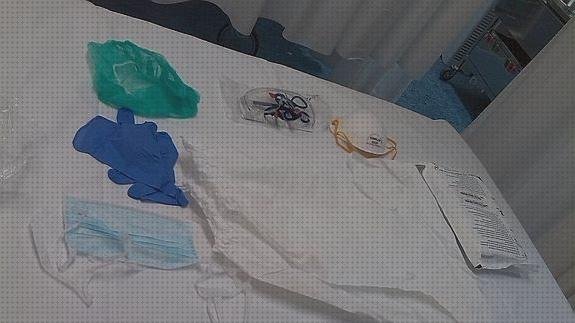 ¿Dónde poder comprar apósito y guantes reloj pusometro y tensiometro natacion reloj pusometro y tensiometro enfermera con clazas gorro mascarilla y guantes?