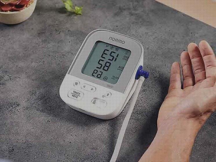 Review de medición de la tensión arterial con tensiómetro digital