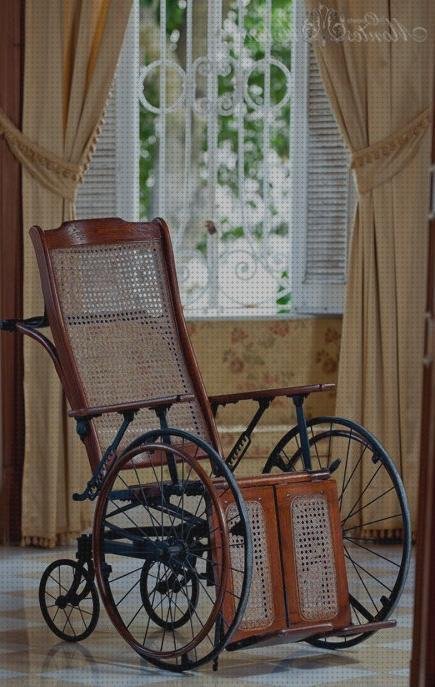 Review de silla de ruedas antigua